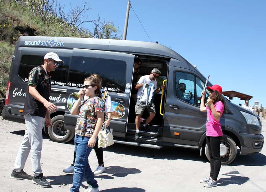 Naples: Mount Vesuvius Entry Ticket and Transfer - FAQ