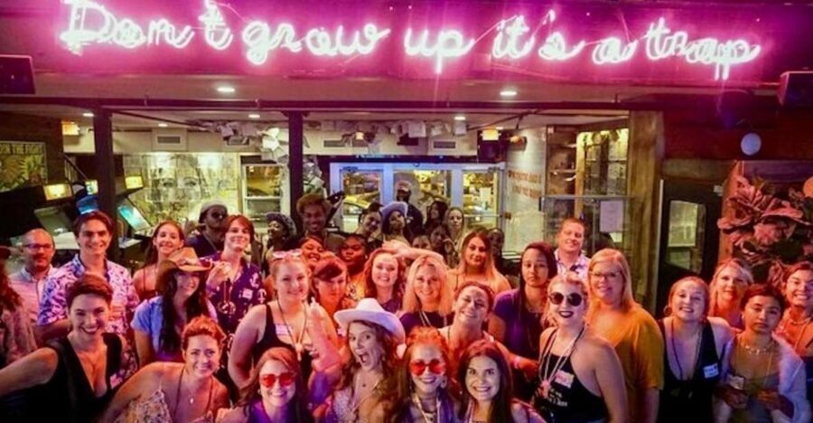 Nashville: Exclusive Entry and Special Offers VIP Bar Crawl - The Genuine Value of the VIP Bar Crawl