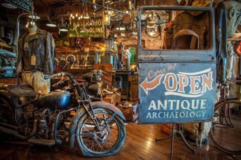 Nashville: Private City Tour with Local Singer-Songwriter - Who Will Love This Tour?