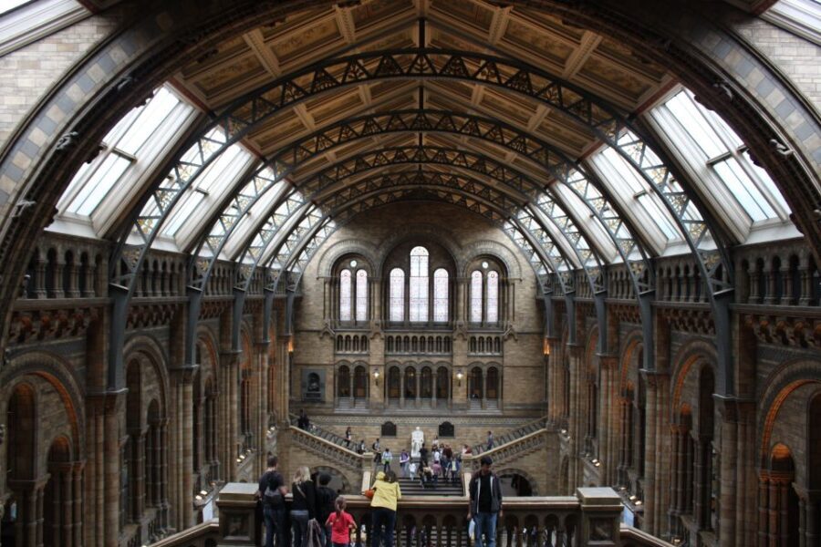 Natural History Museum e Kensington Garden - Walking Tour through Kensington and Hyde Park