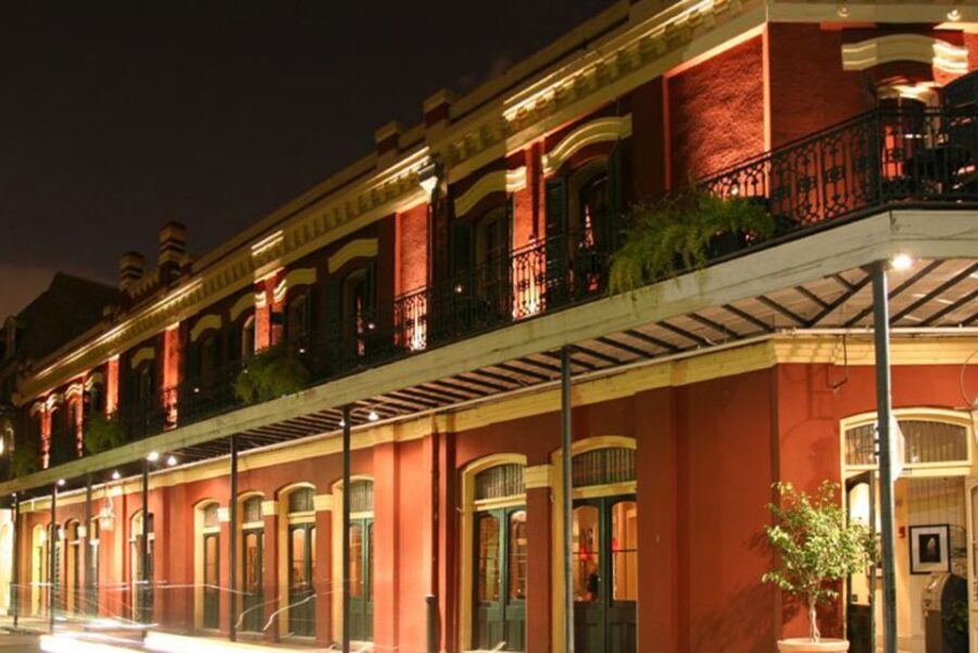New Orleans: Five-in-One City Walking Tour - Who Would Love This Tour?