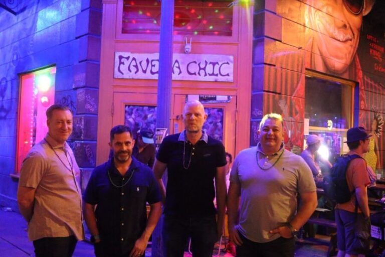 New Orleans: Ghost and Haunted Pub Crawl Tour with Free Shot - The Experience: A Closer Look