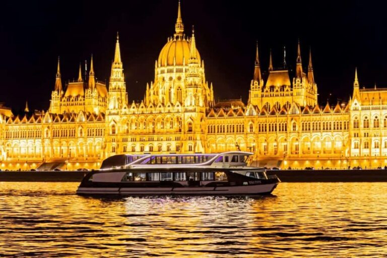 New Years Eve Gala Dinner & Cruise - The Itinerary Breakdown: What to Expect