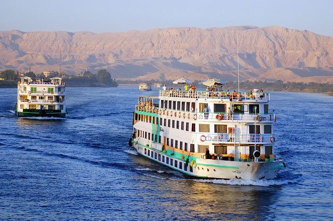 Nile Cruise from Luxor to Aswan 5 Days 4 nights - Food & Accommodation