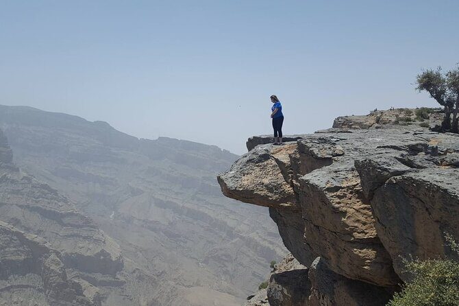 Nizwa Fort-Nizwa Souq-Misfah Al Arbyeen-Jebel Shams - Private Full Day Tour - Authentic Experiences and Insider Tips
