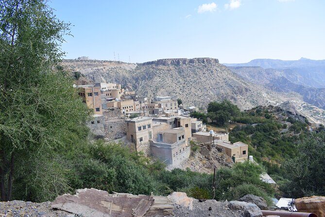 Nizwa Heritage & Jebel Akhdar Heights: (Exclusive Day Tour) - What Makes This Tour Stand Out
