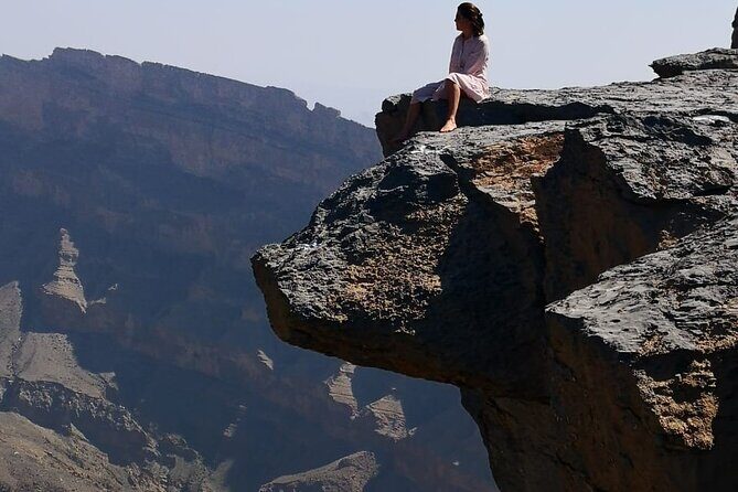 Nizwa Heritage & Jebel Shams Canyon  Private Tour from Muscat - Jebel Shams: The Grand Canyon of Oman