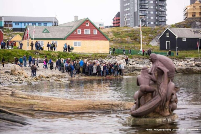Nuuk Walking Tour with Museum Visit & Greenlandic Tasting - Who Will Love This Tour?