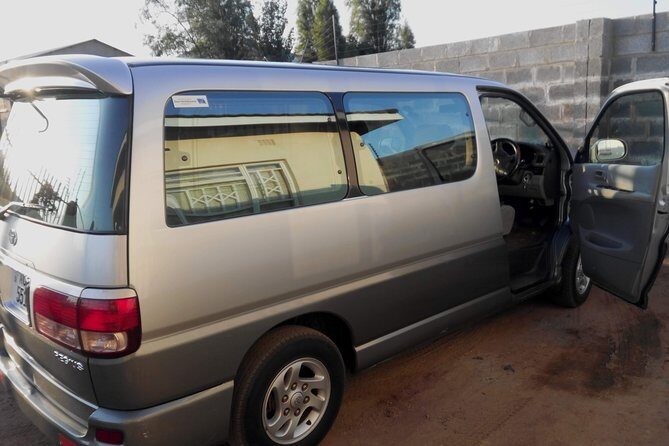 One Way Livingstone Airport Shuttles - Booking, Availability, and Flexibility