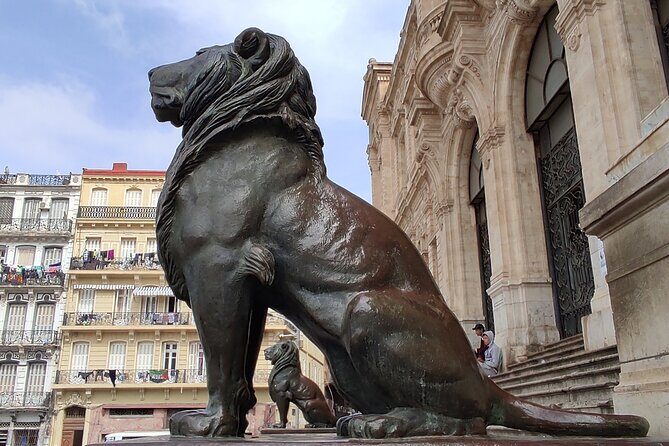 Oran: Walking tour through El Bahia with a local - Who Will Love This Tour?