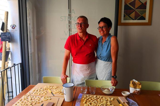 Orecchiette Cooking Class and Wine Pairing in Lecce - What Reviews Reveal About the Experience