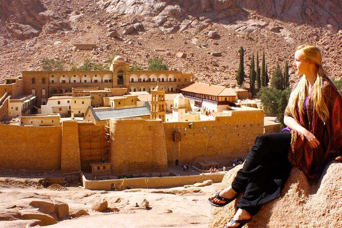 Overnight Trip Saint Catherine Monastery and Moses Mountain from Cairo - Day 1: From Cairo to Saint Catherine & Mount Sinai
