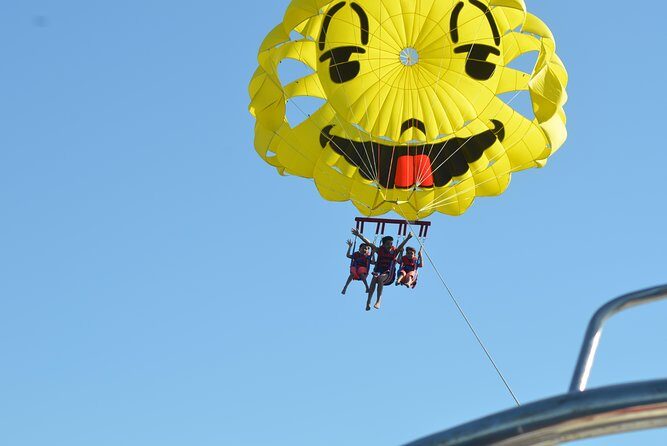 Parasailing Fly to The Sky On Marine - Hurghada - The Quality of Guides and Safety Measures