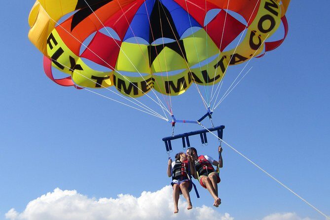 Parasailing Malta - Who Will Love This Experience?