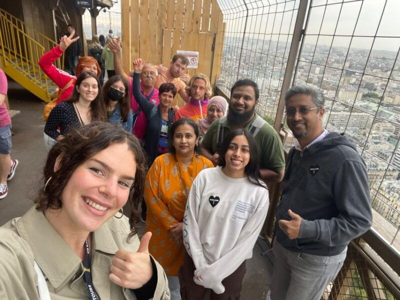 paris-eiffel-tower-tour