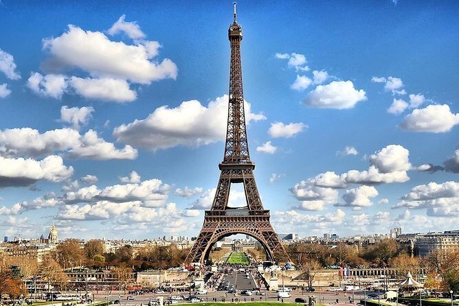 Paris Half-Day City Tour with a Private Driver - Transportation & Comfort