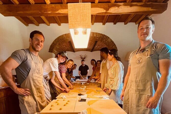 Pasta Cooking class in the countryside - The Value of the Price