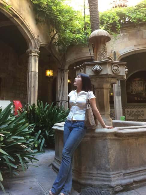 Pedrera, Casa Batlló, Gothic Quarter Photo Walk - Exploring the Itinerary and What Makes It Special