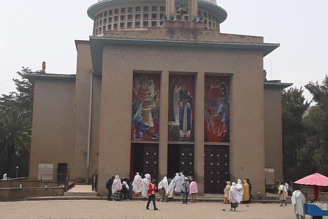 Perfect Escape from Busy Addis Ababa: Debre Libanos & Blue Nile Gorge excursions - Transportation, Timing, and Group Size