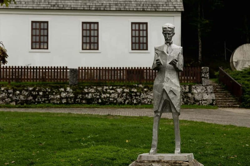 Plitvice Lakes: Tour of Plitvice, Pick Up & Tickets Included - What’s Included and What’s Not