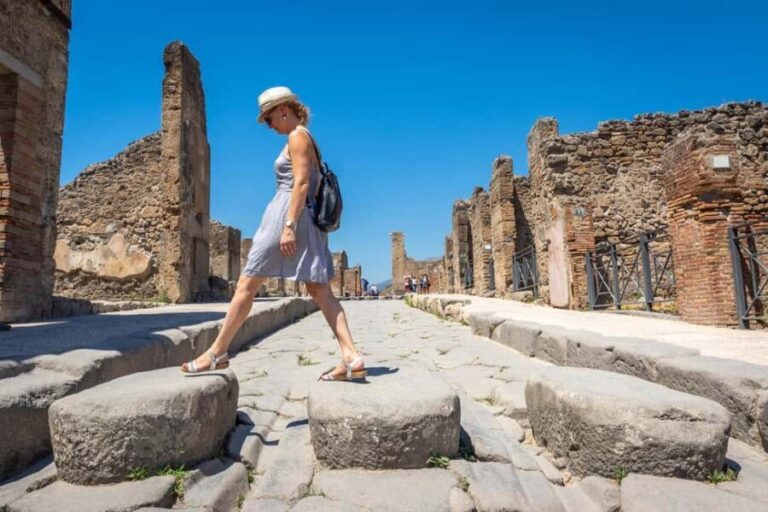 Pompeiis Free Entry  Join Our Exclusive Guided Tour! - How the Tour is Structured