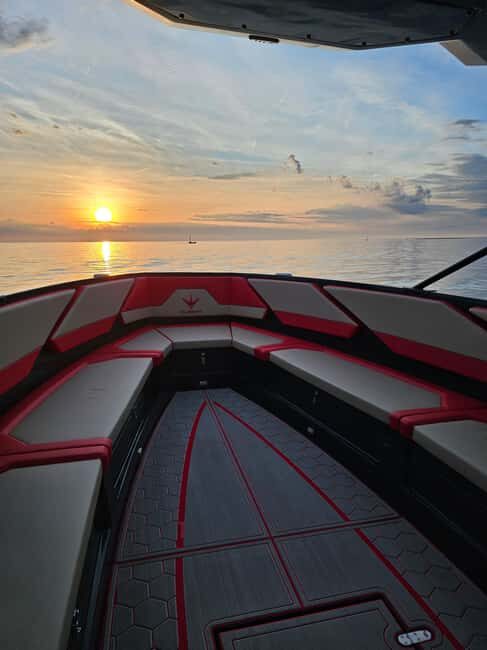 Pore: Private Yacht from Pore to Vrsar with Swimming - What Makes This Experience Special?