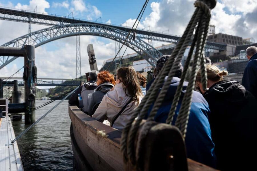 Porto: Pirate Ship Cruise on the Douro River - Authentic Viewing Experience