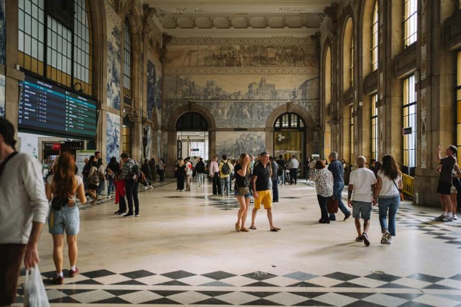 Porto Walking Tour - Discovering Porto’s Architectural and Cultural Gems