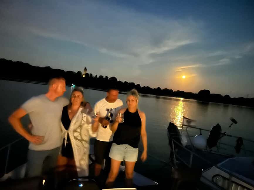 Potsdam: 2-Hour Private Castle Sightseeing Cruise - FAQs