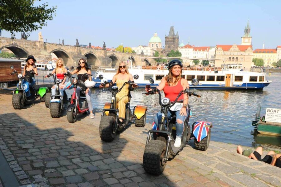 Prague: Castle Viewpoints & Charles Bridge Trike Tour - The Sum Up: Who Will Love This Prague Trike Tour?