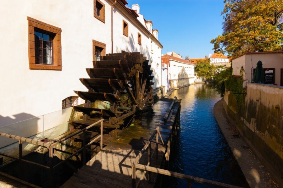 Prague: New Town and Charles Bridge Private Tour - The Value of a Private Guided Tour