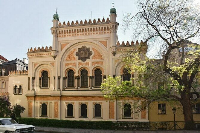 Prague Old Town and Jewish Quarter 90 minutes Guided Tour - Why This Tour Works Well