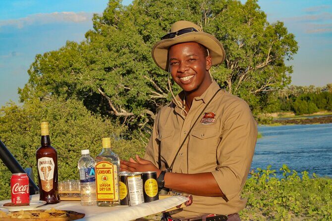 Prime Safari Game Drive with Gin Tonic and Amarula break - What Travelers Appreciate Most