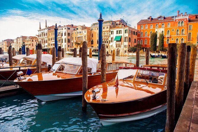 Private 2 hrs Grand Canal, Hidden Gems Walk and food tasting - Analyzing the Value