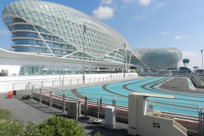 Private Abu Dhabi City Sightseeing Tour from Dubai - Cultural Insights at Heritage Village and Beyond