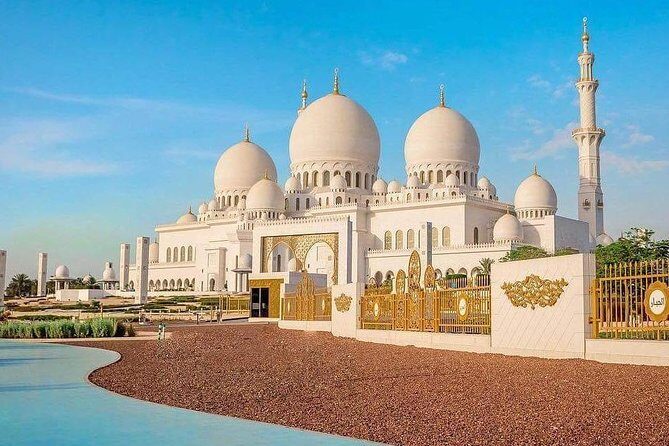 Private Abu Dhabi City Tour with Louvre Museum & Lunch - The Experience: What Really Matters