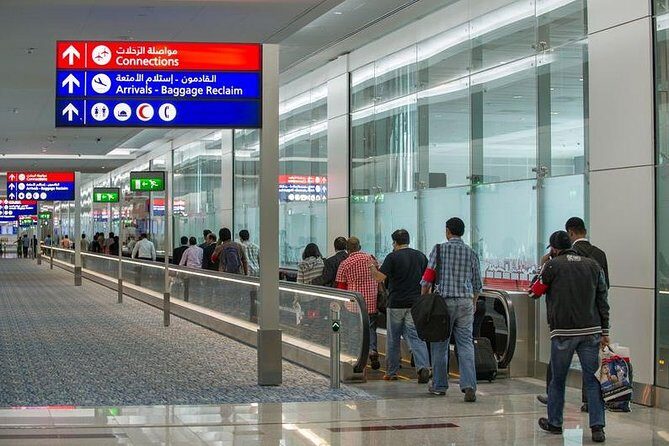 Private Airport Transfer From or To Dubai Airport - The Vehicles and Capacity