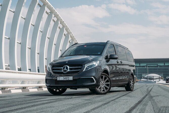 Private Airport Transfer to or from Dubai Airport - What You Can Expect from the Service