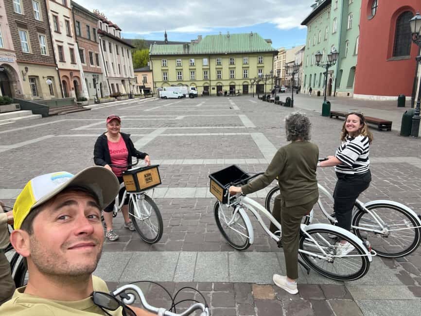 Private Bike Tour from 4 pax, Old Town, Univ, Castle, Jewish - An In-Depth Look at the Tour Experience