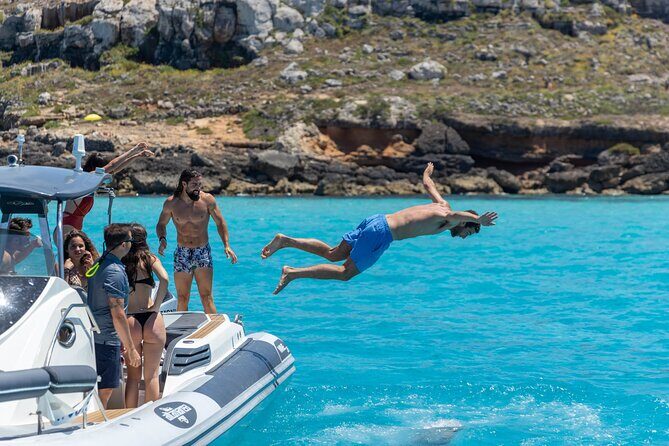 Private Boat Tour to discover Favignana and Levanzo from Trapani - Detailed Breakdown of the Itinerary