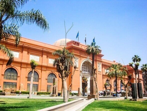 Private Cairo Best tour Pyramids ,Museum, Old Cairo and bazaar - Frequently Asked Questions