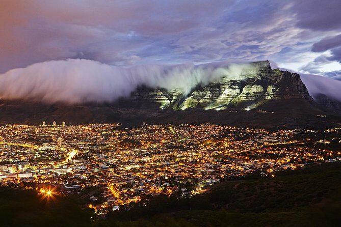 Private Cape Town City Evening Tour - Long Street: From Daytime Shopping Hub to Nightlife Hotspot