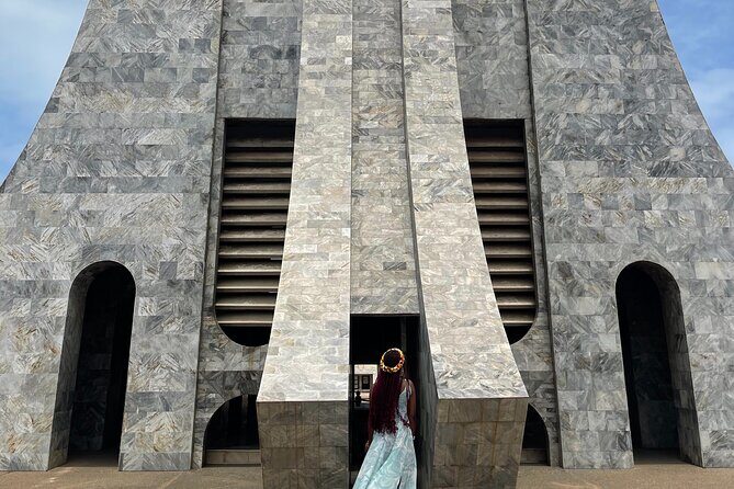 Private City Tour in Accra with Hotel Pickup and Lunch - Who Is This Tour Best For?