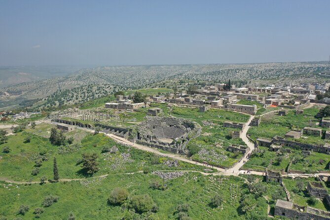 Private Day Tour to Umm Qais from Amman with Optional Hiking Trail - Exploring Umm Qais: History and Views in One