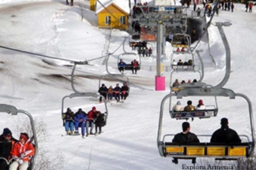 Private Day Trip from Yerevan to Tsaghkadzor & Sevan - First Stop: Tsaghkadzor Ski Resort