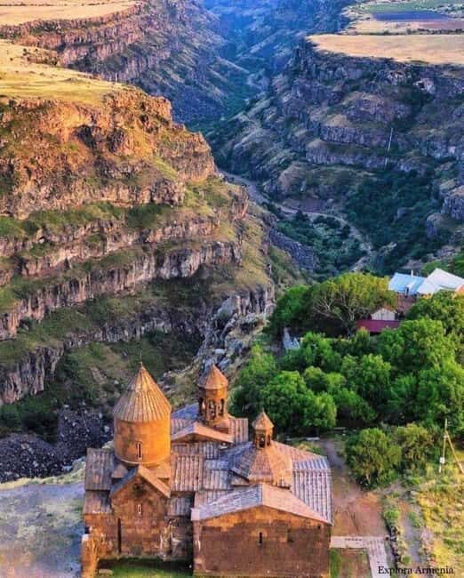 Private Day Trip to Amberd, Saghmosavank & Alphabet Monument - Why Choose This Tour?