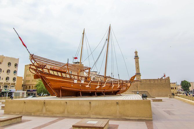 Private Dubai Cultural tour with lunch specialized guide - Deep Dive into Each Stop