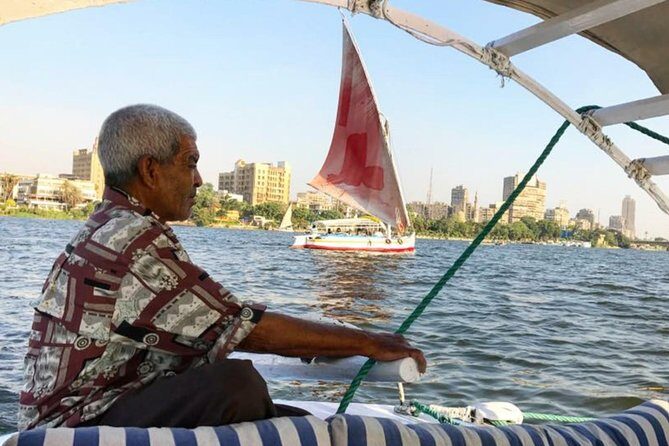 Private Egyptian Felucca Ride On The Nile With traditional lunch - A Close Look at the Experience