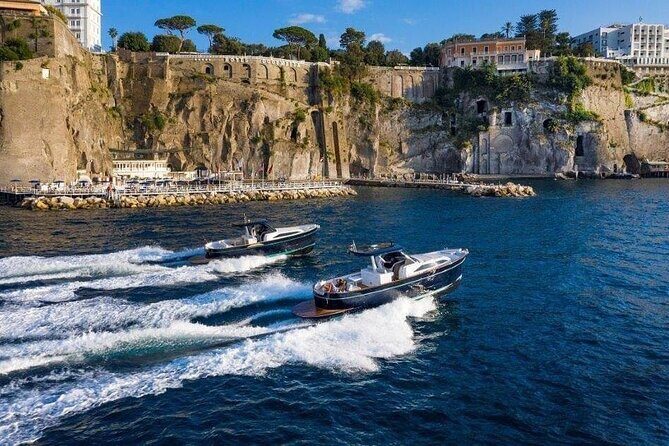 Private Full-day Luxury Boat Tour to Capri from Amalfi Coast - What’s Included and What’s Not