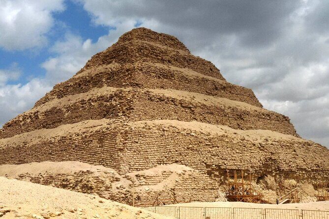 Private Full-Day Tour to Giza Pyramids,Sphinx,Memphis, and Saqqara - The Hidden Value: Activities and Extra Experiences